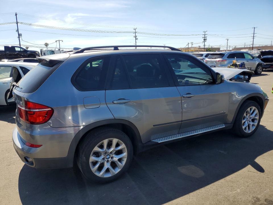 Продажа на аукционе авто 2012 Bmw X5, vin: 5UXZV4C58CL765644, номер лота: 50779916