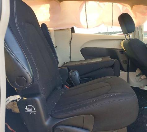 Продажа на аукционе авто 2023 Chrysler Voyager, vin: 2C4RC1CG3PR511926, номер лота: 49998606