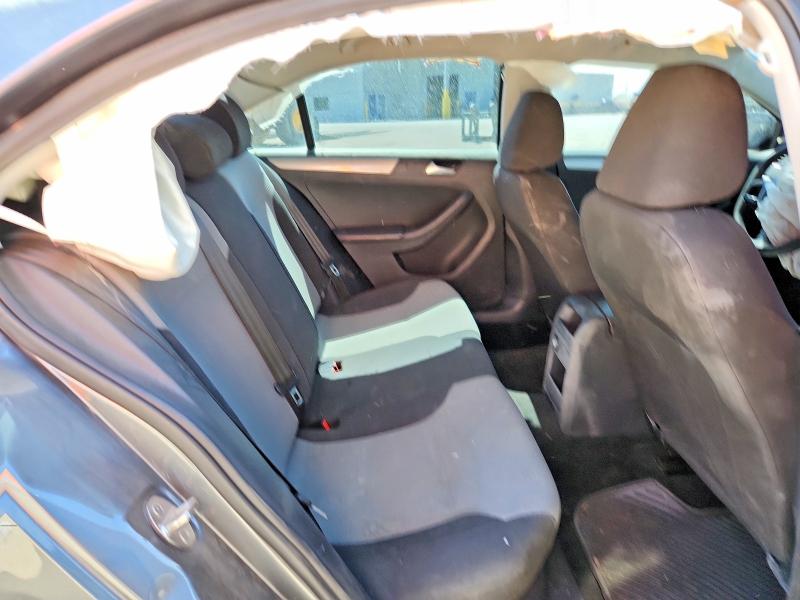 2018 Volkswagen Jetta მანქანა იყიდება აუქციონზე, vin: 3VW2B7AJ9JM246205, აუქციონის ნომერი: 48496416