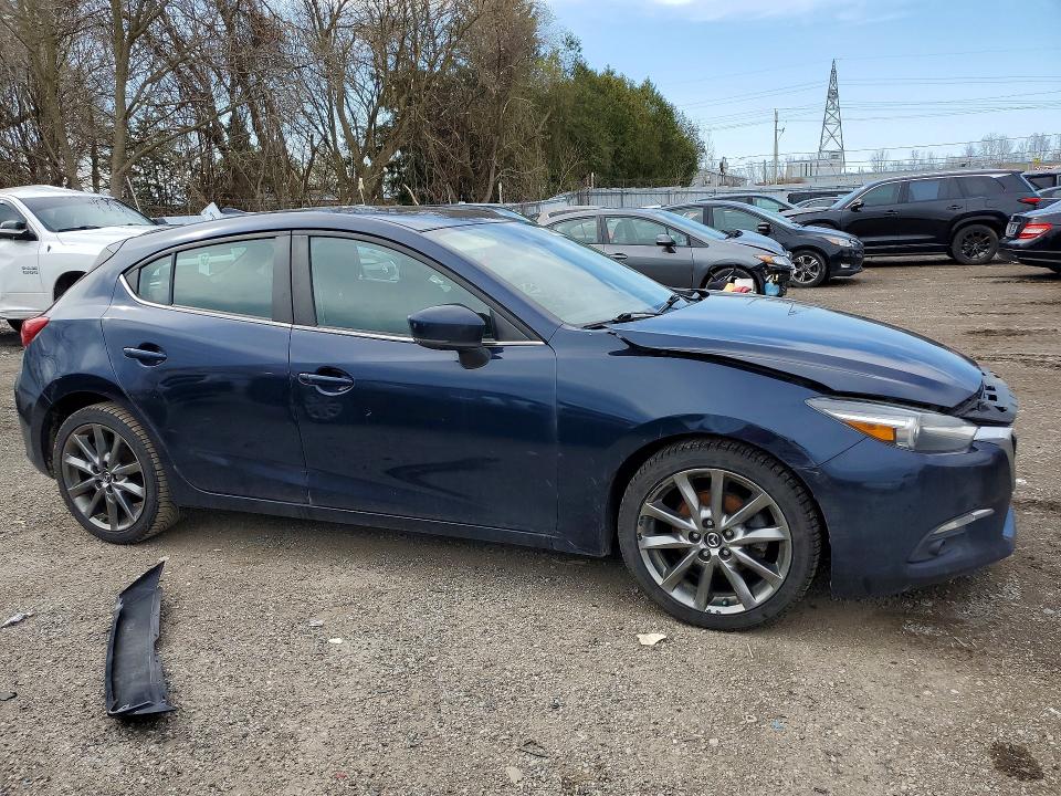 Продаж на аукціоні авто 2018 Mazda 3, vin: 3MZBN1M38JM235813, номер лоту: 49993236