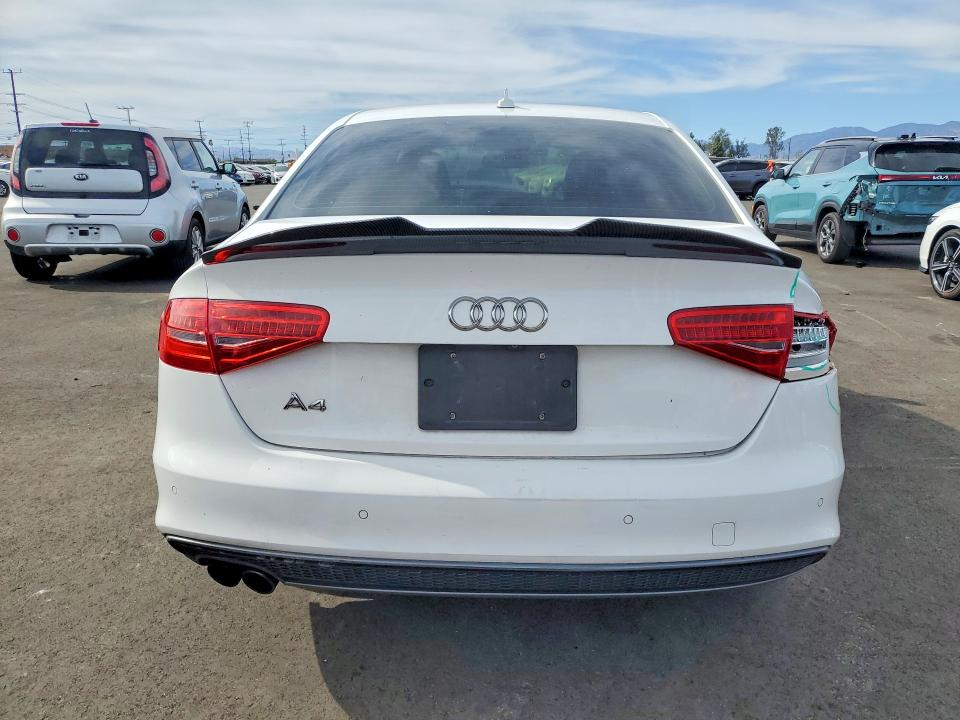 48518286 :رقم المزاد ، WAUAFAFL2GN015961 vin ، 2016 Audi A4 مزاد بيع