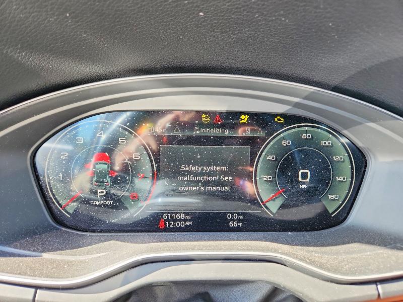 51358916 :رقم المزاد ، WA1EAAFY1N2116285 vin ، 2022 Audi Q5 مزاد بيع