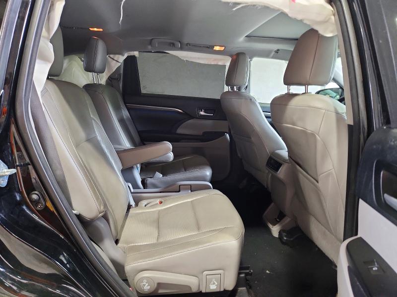 51712396 :رقم المزاد ، 5TDDZRFH4HS446623 vin ، 2017 Toyota Highlander مزاد بيع