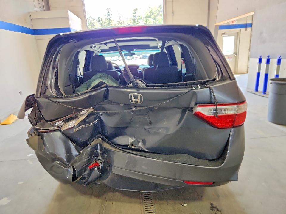 50093246 :رقم المزاد ، 5FNRL5H6XDB056717 vin ، 2013 Honda Odyssey مزاد بيع