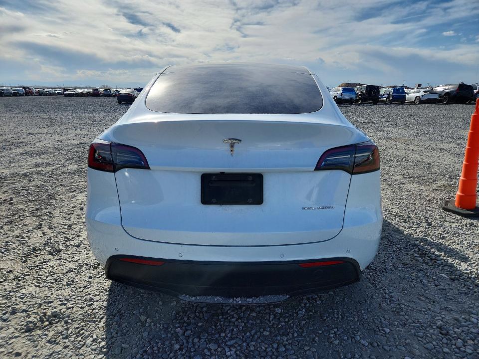 Продажа на аукционе авто 2022 Tesla Model Y, vin: 7SAYGAEE5NF517735, номер лота: 48862016