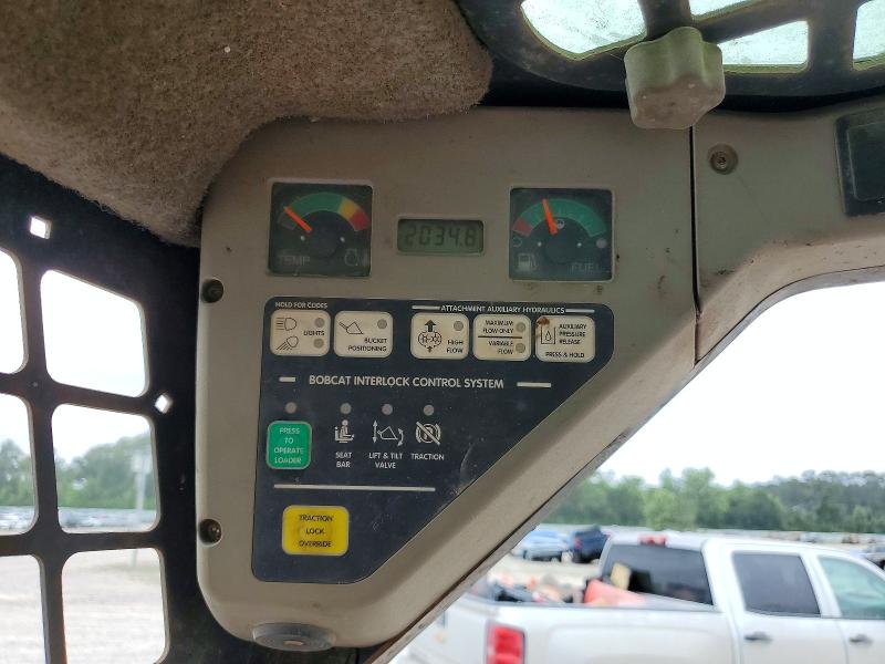 Продаж на аукціоні авто 2004 Bobcat Skid, vin: 512266856, номер лоту: 51178286