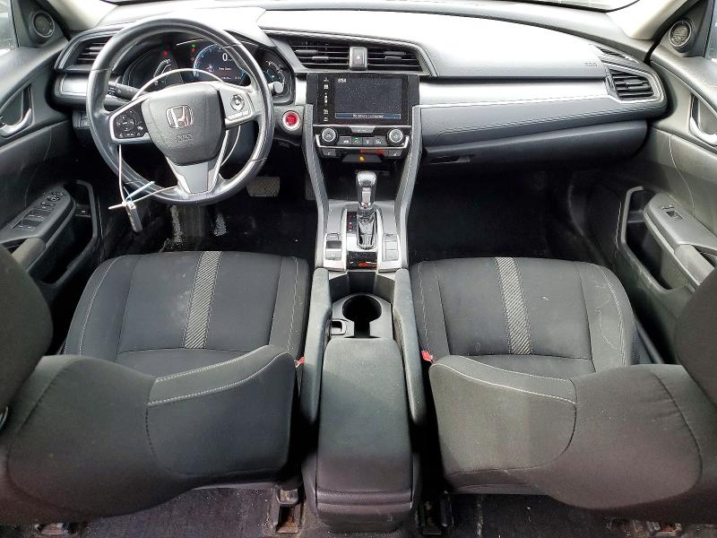 48072256 :رقم المزاد ، 2HGFC2F60JH022359 vin ، 2018 Honda Civic مزاد بيع
