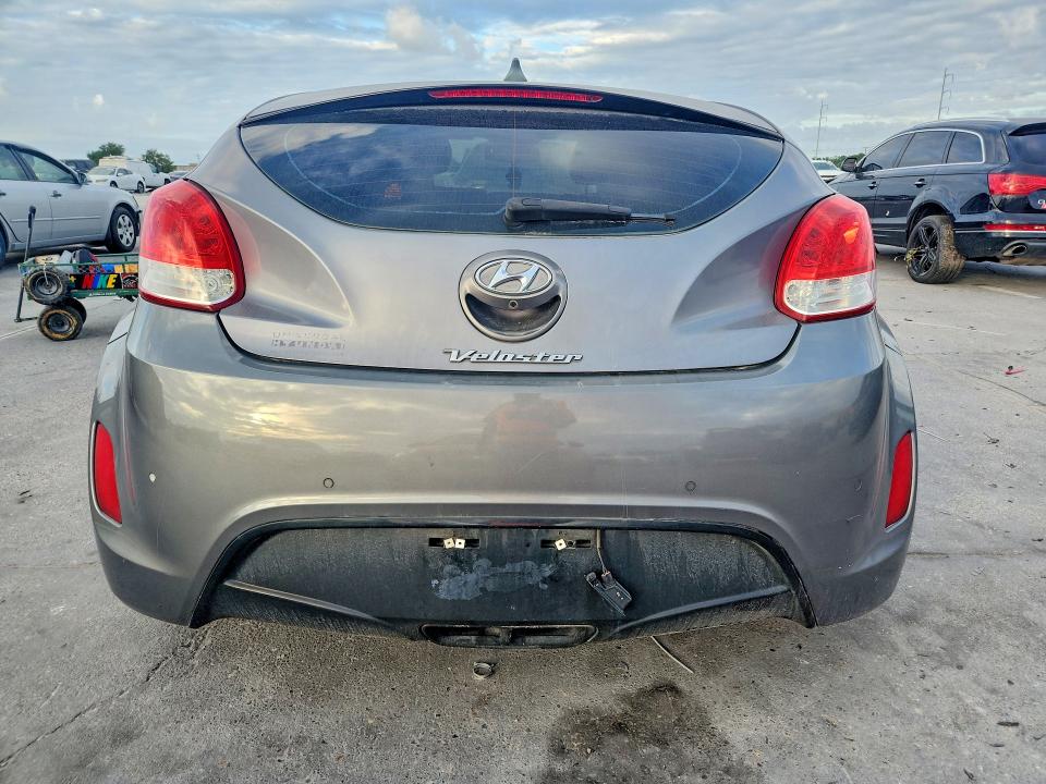 50787186 :رقم المزاد ، KMHTC6AD5GU252009 vin ، 2016 Hyundai Veloster مزاد بيع