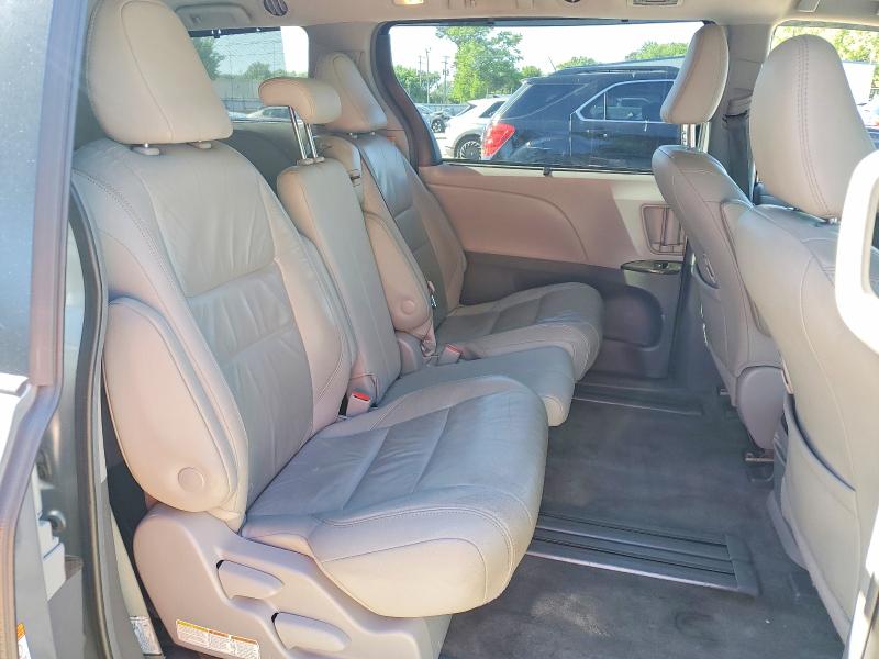 2018 Toyota Sienna მანქანა იყიდება აუქციონზე, vin: 5TDYZ3DC7JS917403, აუქციონის ნომერი: 51124886