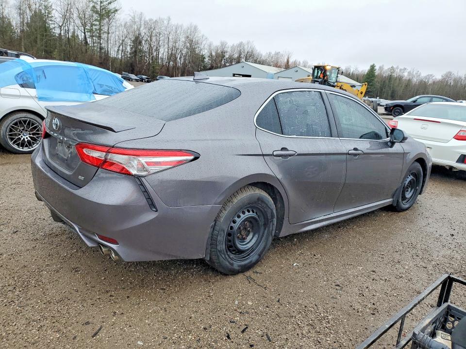 2019 Toyota Camry მანქანა იყიდება აუქციონზე, vin: 4T1B11HK4KU256067, აუქციონის ნომერი: 49722086