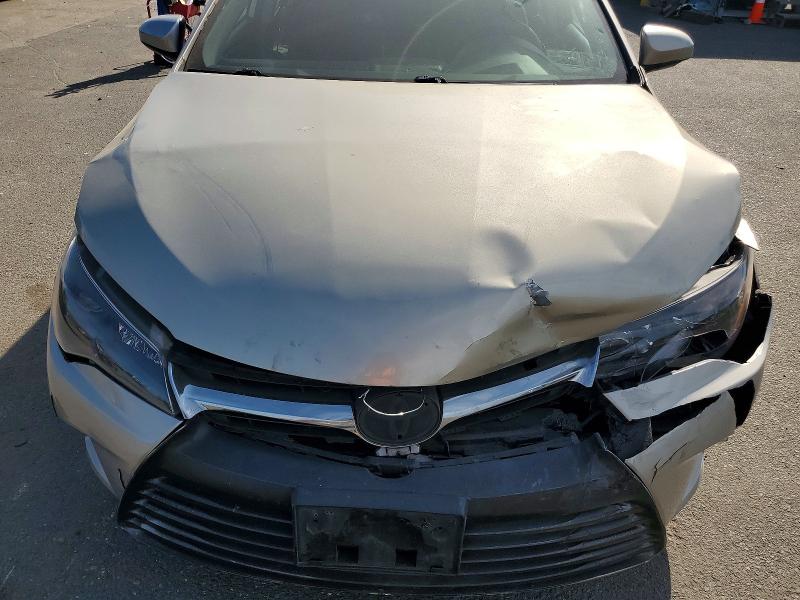 2016 Toyota Camry მანქანა იყიდება აუქციონზე, vin: 4T1BF1FK9GU239924, აუქციონის ნომერი: 49722646