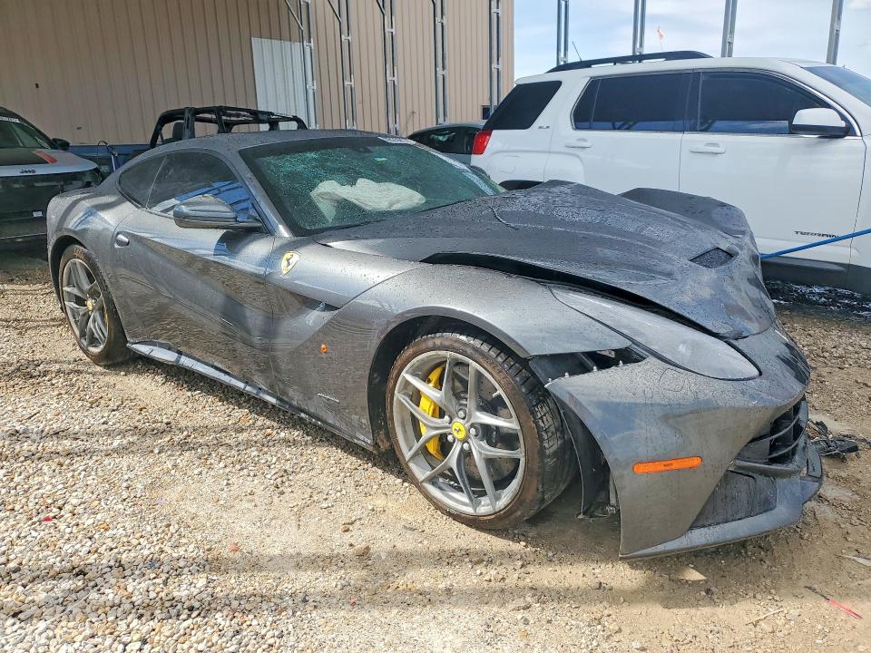 Продажа на аукционе авто 2016 Ferrari F12 Berlinetta, vin: ZFF74UFA3G0212798, номер лота: 46759116