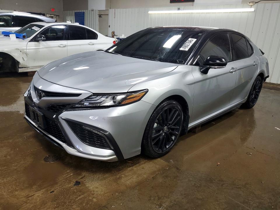 49027846 :رقم المزاد ، 4T1K61BK8RU111490 vin ، 2024 Toyota Camry مزاد بيع