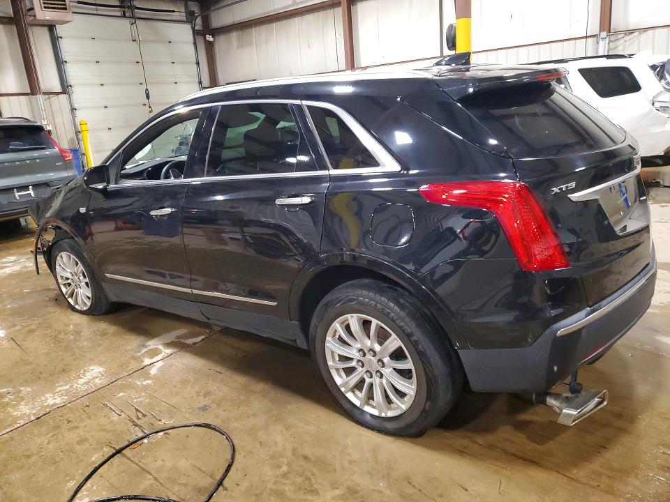 49218736 :رقم المزاد ، 1GYKNARS3HZ210713 vin ، 2017 Cadillac Xt5 مزاد بيع