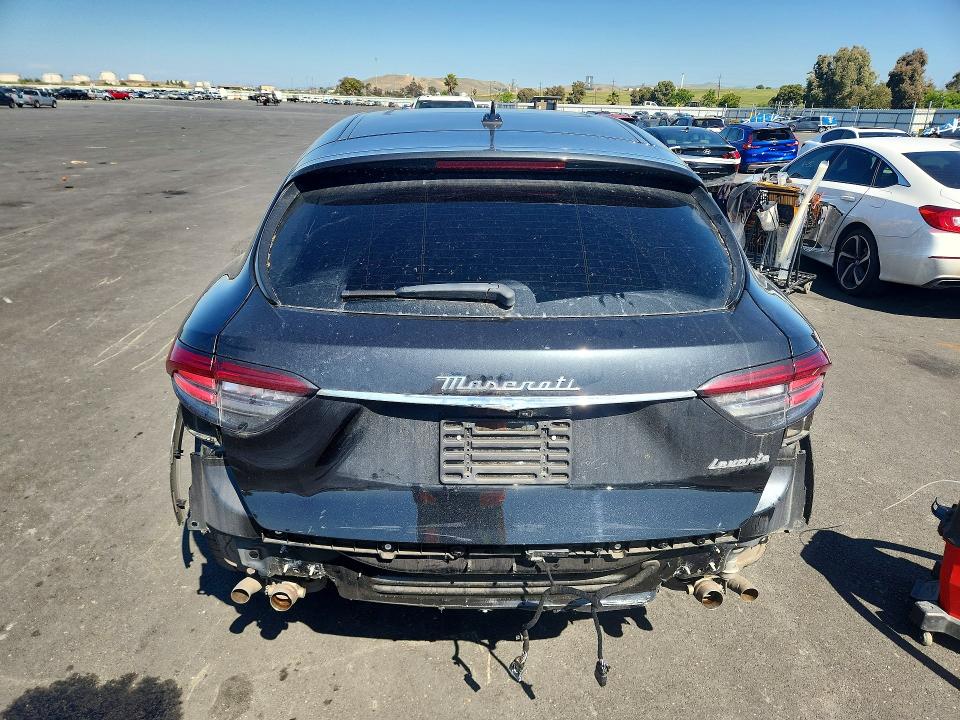 Продажа на аукционе авто 2022 Maserati Levante, vin: ZN661XUA9NX389043, номер лота: 51612806