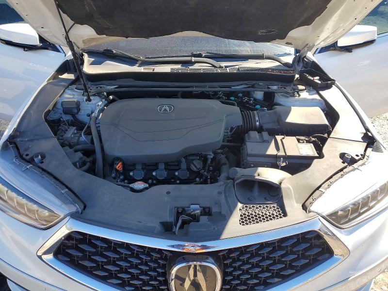 49072316 :رقم المزاد ، 19UUB3F73JA004672 vin ، 2018 Acura Tlx مزاد بيع