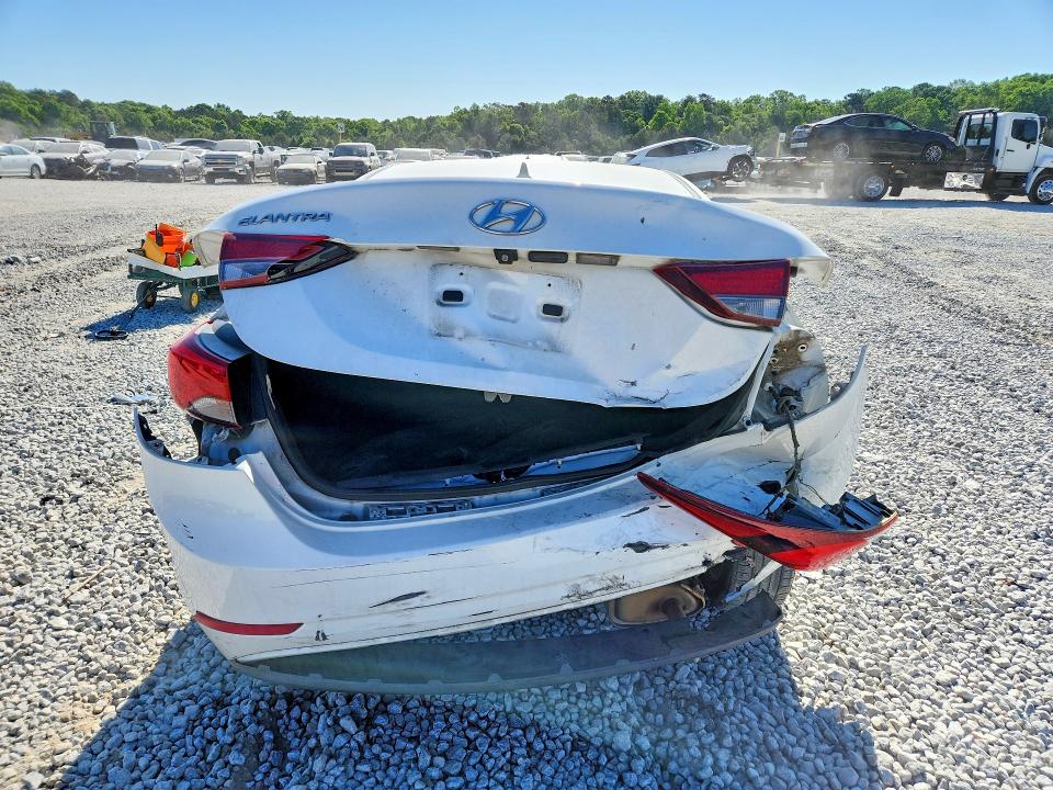 Продажа на аукционе авто 2014 Hyundai Elantra, vin: 5NPDH4AE0EH510063, номер лота: 49762706