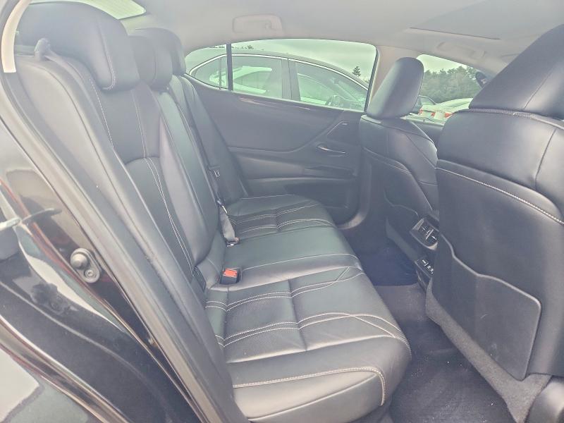 50485476 :رقم المزاد ، 58AEA1C16MU001380 vin ، 2021 Lexus Es مزاد بيع