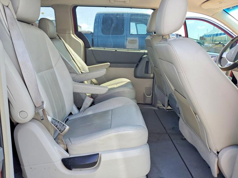 2008 Chrysler Town & Country მანქანა იყიდება აუქციონზე, vin: 2A8HR54P98R134867, აუქციონის ნომერი: 49012596