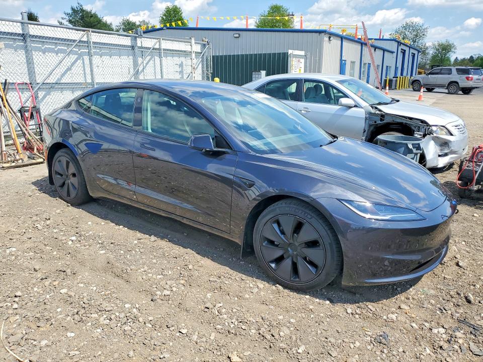 51171806 :رقم المزاد ، 5YJ3E1EA4RF826841 vin ، 2024 Tesla Model 3 مزاد بيع