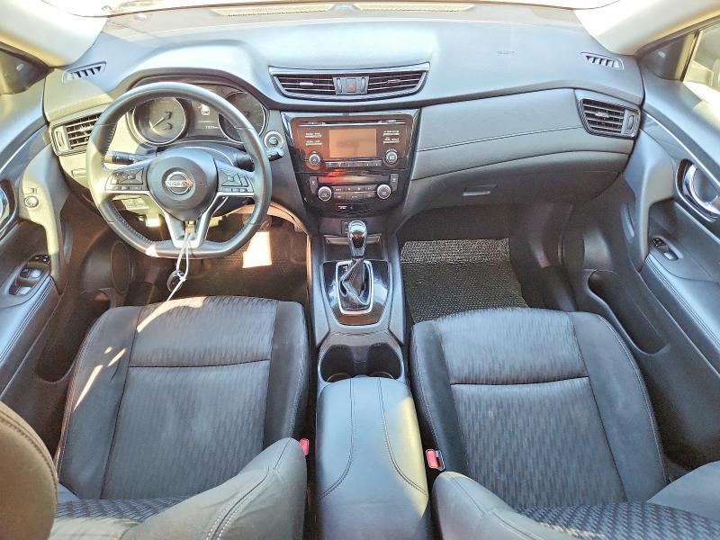 50150846 :رقم المزاد ، KNMAT2MT2HP573352 vin ، 2017 Nissan Rogue مزاد بيع
