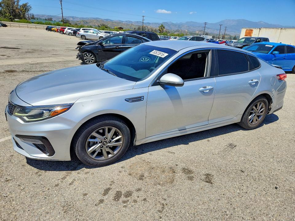 50523816 :رقم المزاد ، 5XXGT4L3XKG337408 vin ، 2019 Kia Optima مزاد بيع