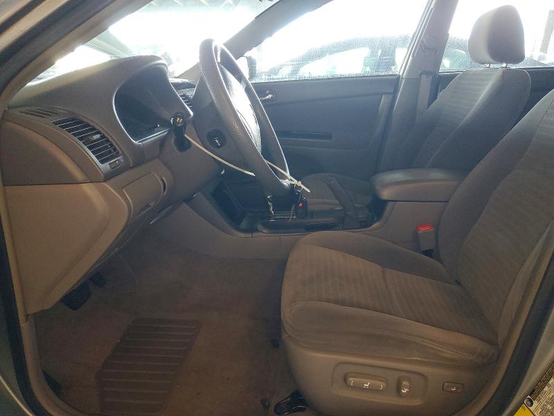 2005 Toyota Camry მანქანა იყიდება აუქციონზე, vin: 4T1BF30K75U599758, აუქციონის ნომერი: 51280756