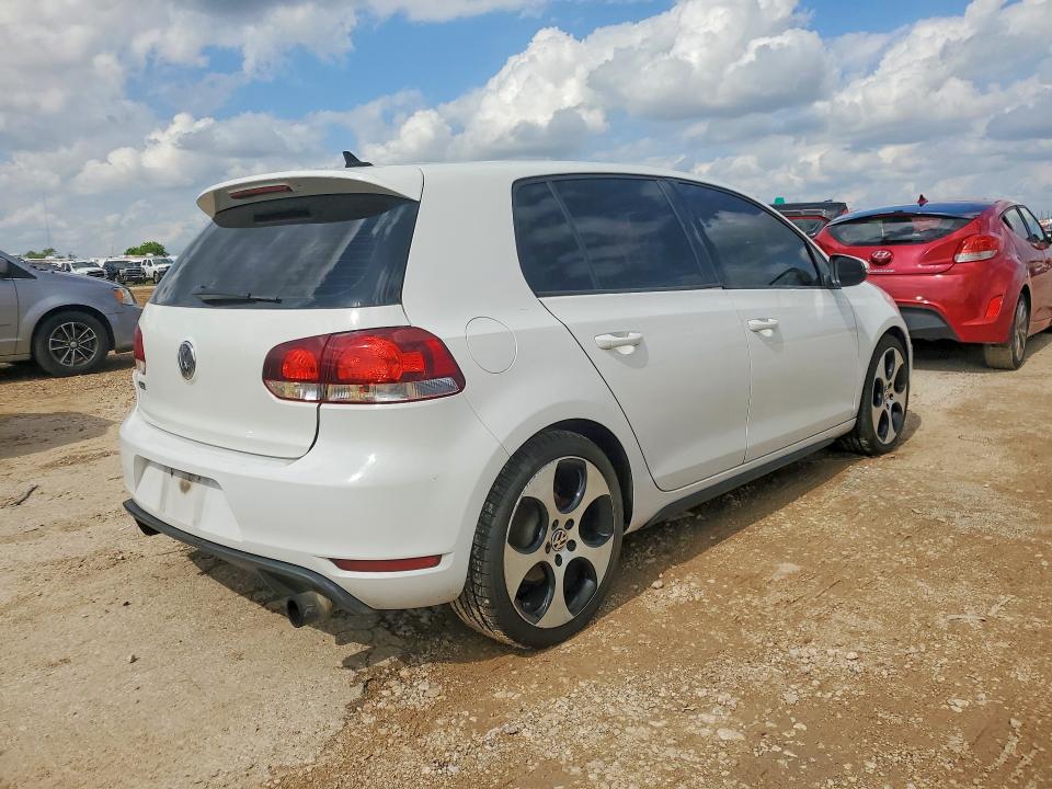 49612876 :رقم المزاد ، WVWHV7AJ5DW123994 vin ، 2013 Volkswagen Gti مزاد بيع