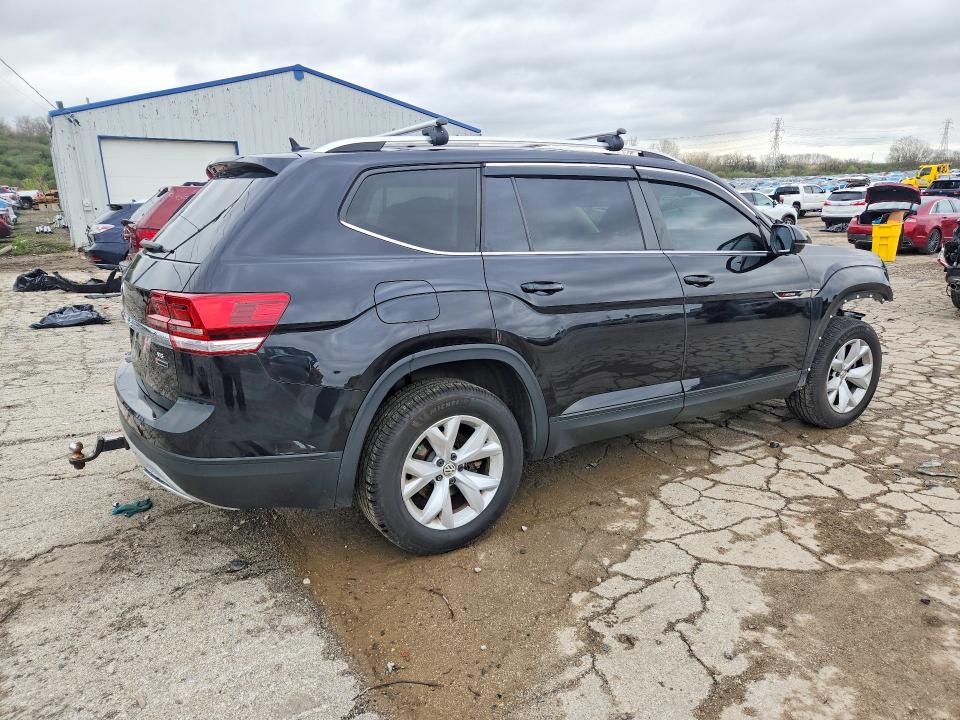 49922706 :رقم المزاد ، 1V2LR2CA9JC545969 vin ، 2018 Volkswagen Atlas مزاد بيع