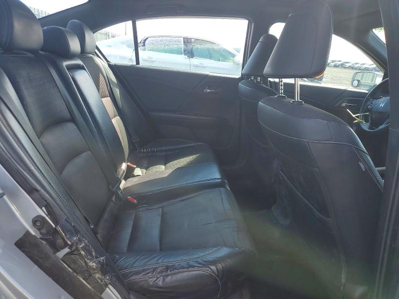 Продажа на аукционе авто 2016 Honda Accord, vin: 1HGCR2F5XGA802871, номер лота: 50267636