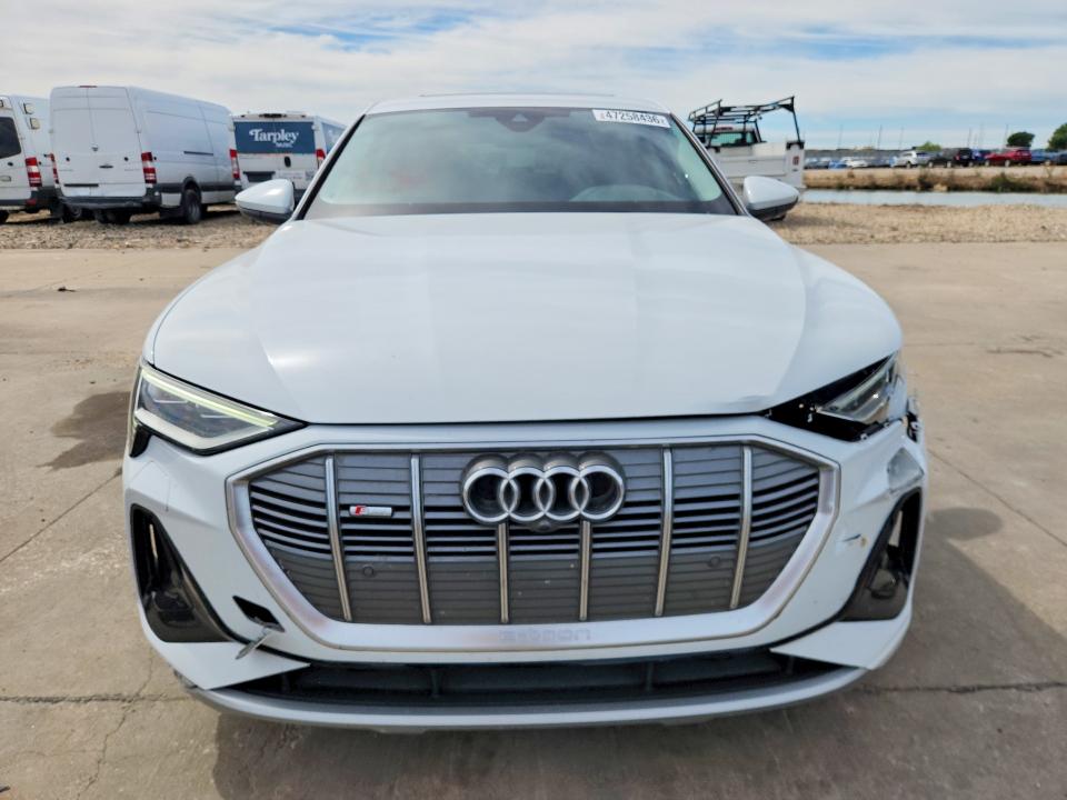 Продажа на аукционе авто 2022 Audi E-tron, vin: WA12AAGE8NB031418, номер лота: 47258436