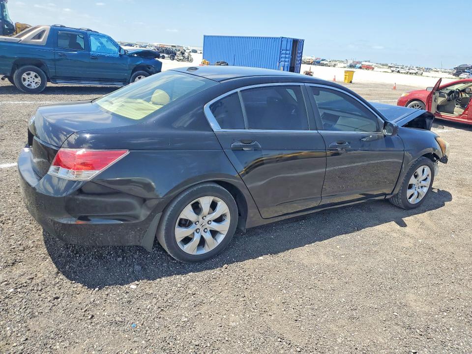 Продаж на аукціоні авто 2008 Honda Accord, vin: JHMCP268X8C071345, номер лоту: 50110616