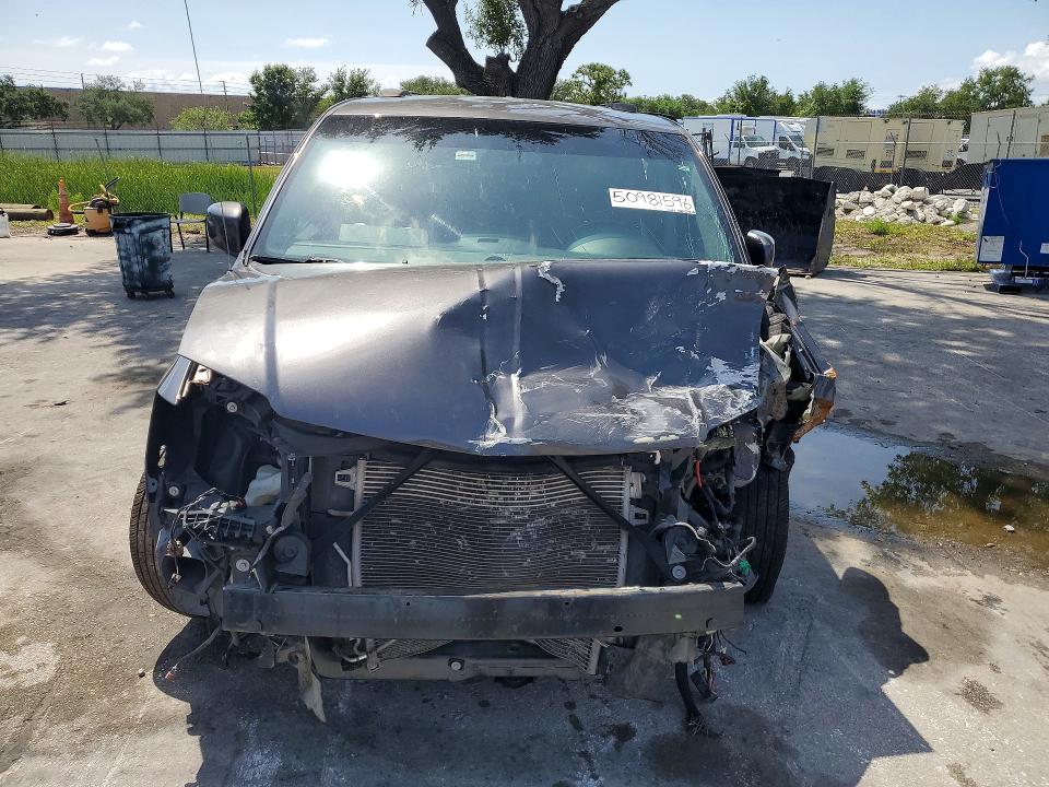 Auction sale of the 2017 Dodge Grand Caravan, vin: 2C4RDGCG2HR666548, lot number: 50981596