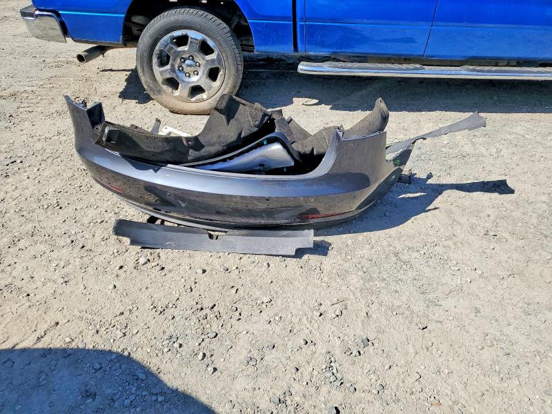 49124826 :رقم المزاد ، 5YJ3E1EB7JF186086 vin ، 2018 Tesla Model 3 مزاد بيع