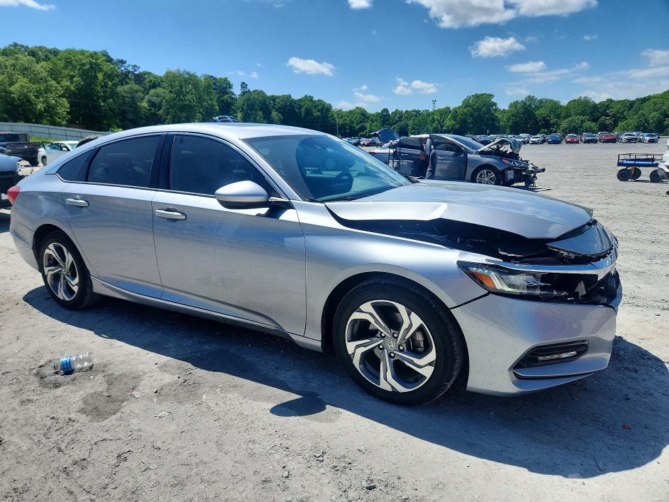 Продажа на аукционе авто 2018 Honda Accord, vin: 1HGCV1F41JA136603, номер лота: 51832226