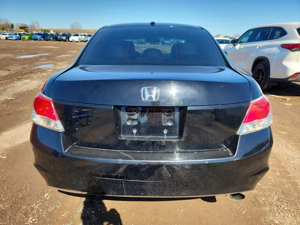 Продажа на аукционе авто 2010 Honda Accord, vin: 1HGCP2F8XAA802361, номер лота: 49982916
