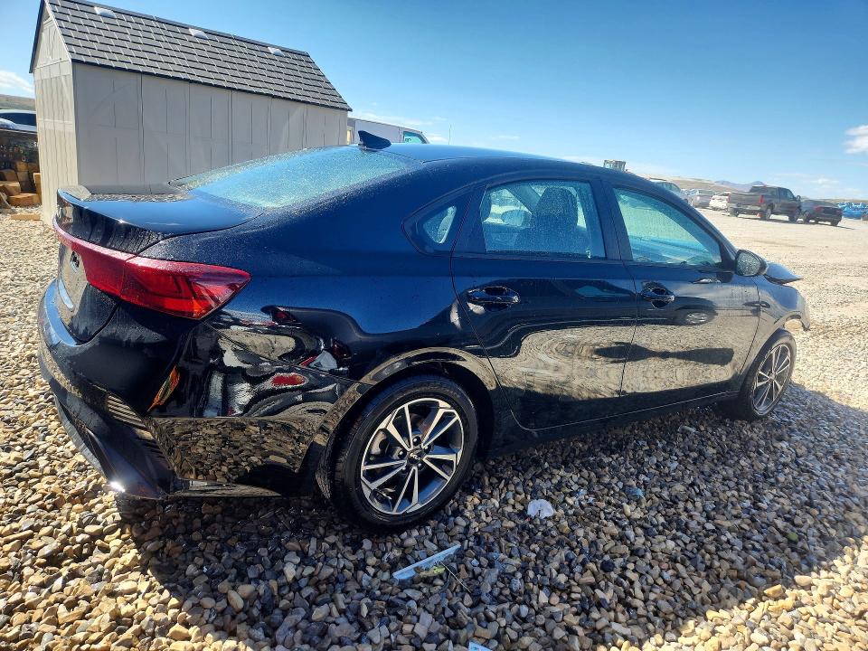 2023 Kia Forte მანქანა იყიდება აუქციონზე, vin: 3KPF24AD8PE612140, აუქციონის ნომერი: 50959386