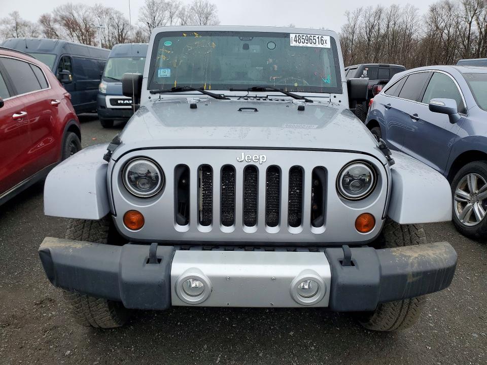 48596516 :رقم المزاد ، 1C4HJWEG8DL571605 vin ، 2013 Jeep Wrangler Unlimited مزاد بيع