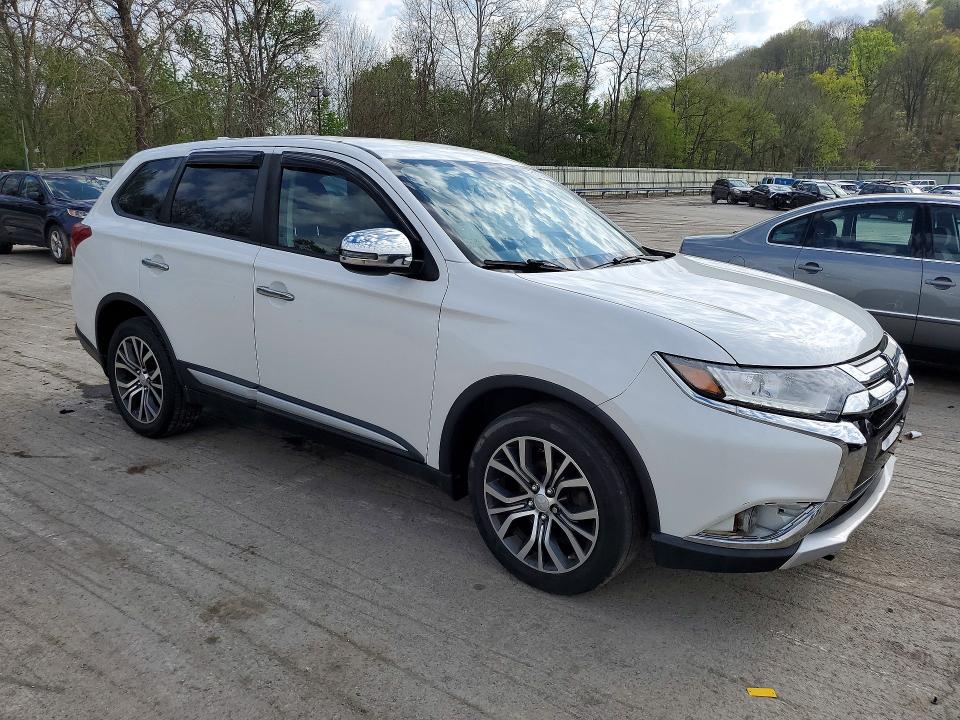 51159986 :رقم المزاد ، JA4AZ3A36HZ050844 vin ، 2017 Mitsubishi Outlander مزاد بيع