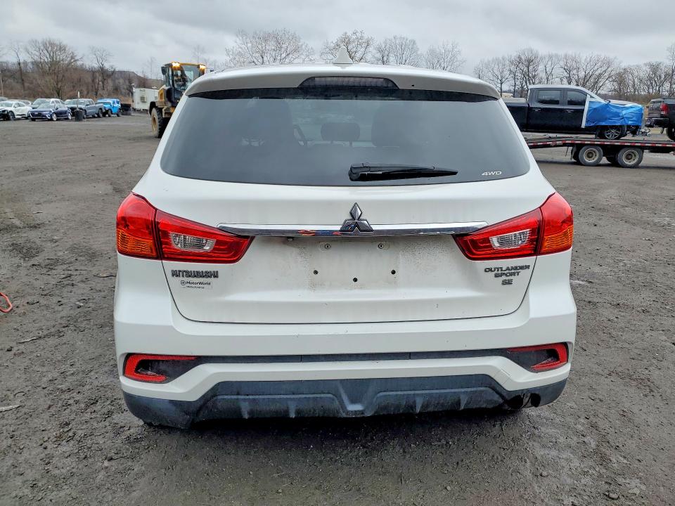 Продаж на аукціоні авто 2018 Mitsubishi Outlander Sport, vin: JA4AR3AW4JZ009001, номер лоту: 48629446