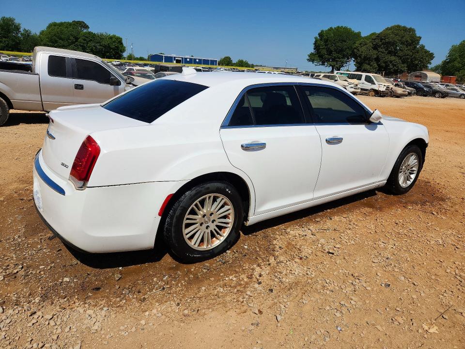 50092146 :رقم المزاد ، 2C3CCAAG6FH905308 vin ، 2015 Chrysler 300 مزاد بيع