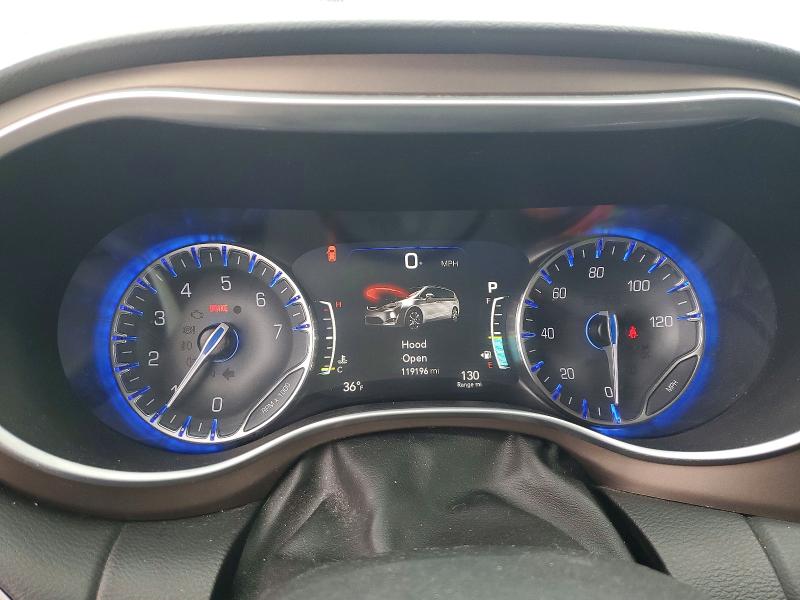 47981436 :رقم المزاد ، 2C4RC1EG6HR506671 vin ، 2017 Chrysler Pacifica مزاد بيع