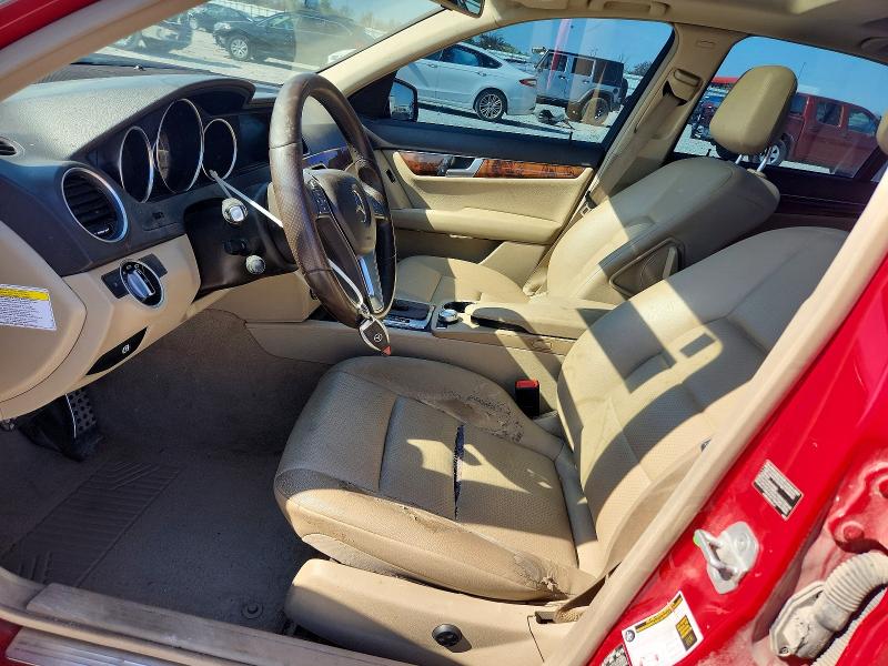 Продажа на аукционе авто 2013 Mercedes-benz C, vin: WDDGF8AB0DA885124, номер лота: 48774806