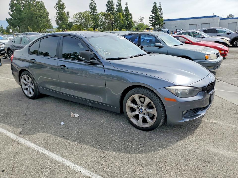 48541586 :رقم المزاد ، WBA3C1C5XFK122036 vin ، 2015 Bmw 330xi مزاد بيع