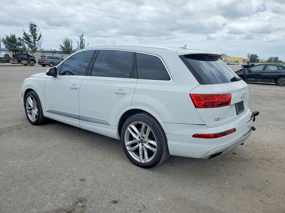 Продаж на аукціоні авто 2017 Audi Q7, vin: WA1VAAF74HD042344, номер лоту: 49601346