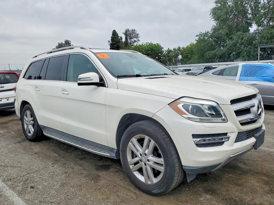 48705916 :رقم المزاد ، 4JGDF7CE3EA399029 vin ، 2014 Mercedes-benz Gl مزاد بيع
