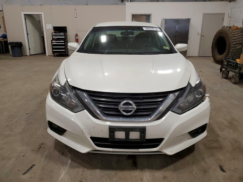 2016 Nissan Altima მანქანა იყიდება აუქციონზე, vin: 1N4AL3AP6GC197926, აუქციონის ნომერი: 50228756