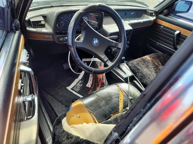 1981 Bmw 528 მანქანა იყიდება აუქციონზე, vin: WBACJ9707B6796067, აუქციონის ნომერი: 48713476