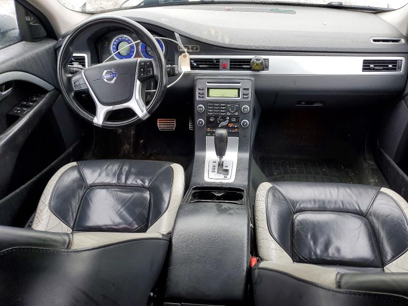 49843486 :رقم المزاد ، YV1982BW7A1136239 vin ، 2010 Volv V70 مزاد بيع