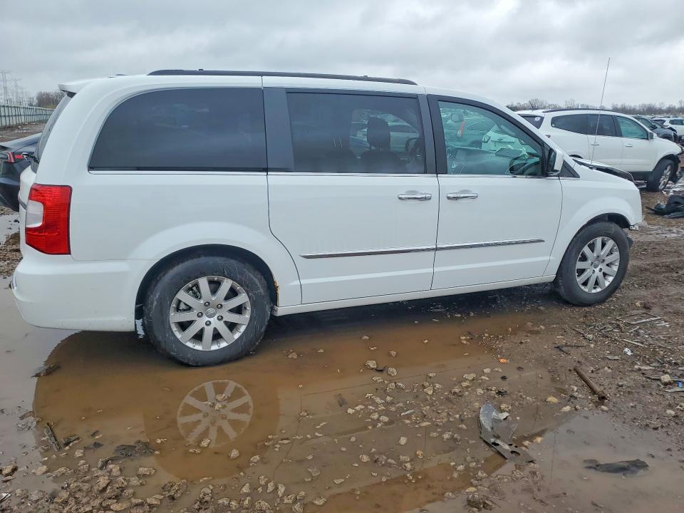 Продажа на аукционе авто 2015 Chrysler Town & Country, vin: 2C4RC1BG9FR711581, номер лота: 48942216